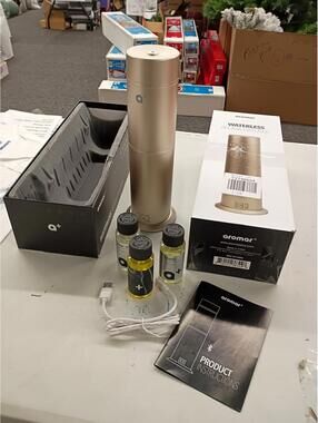 Aromar waterless diffuser, used once for demo